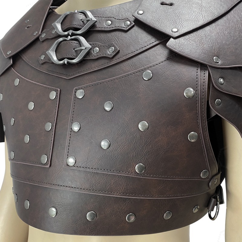 Medieval Studded Shoulder Ches - Cosplay Prop 评论和价格