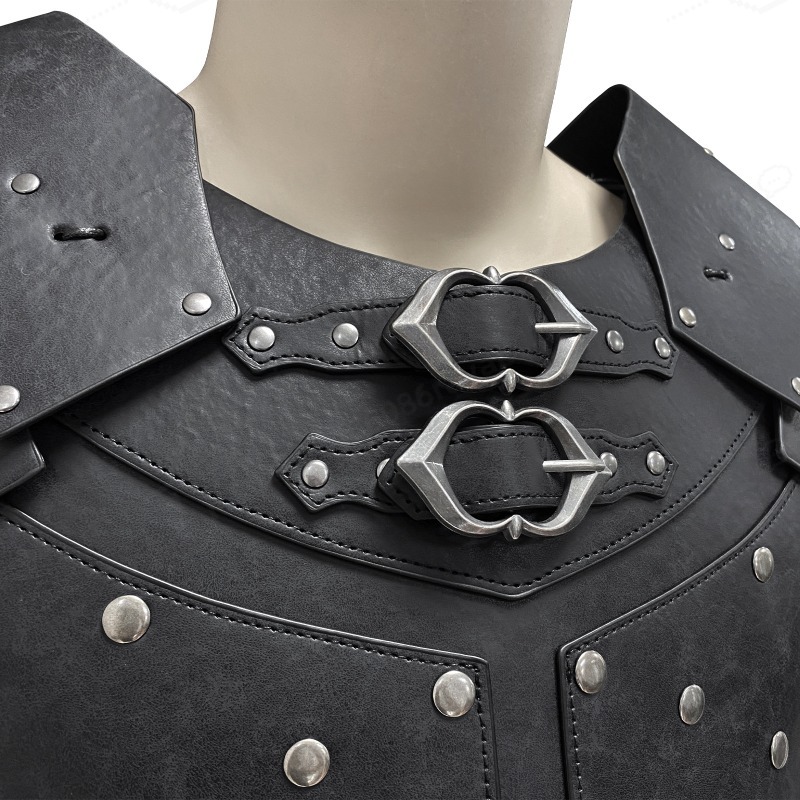 Medieval Studded Shoulder Ches - Cosplay Prop 评论和价格