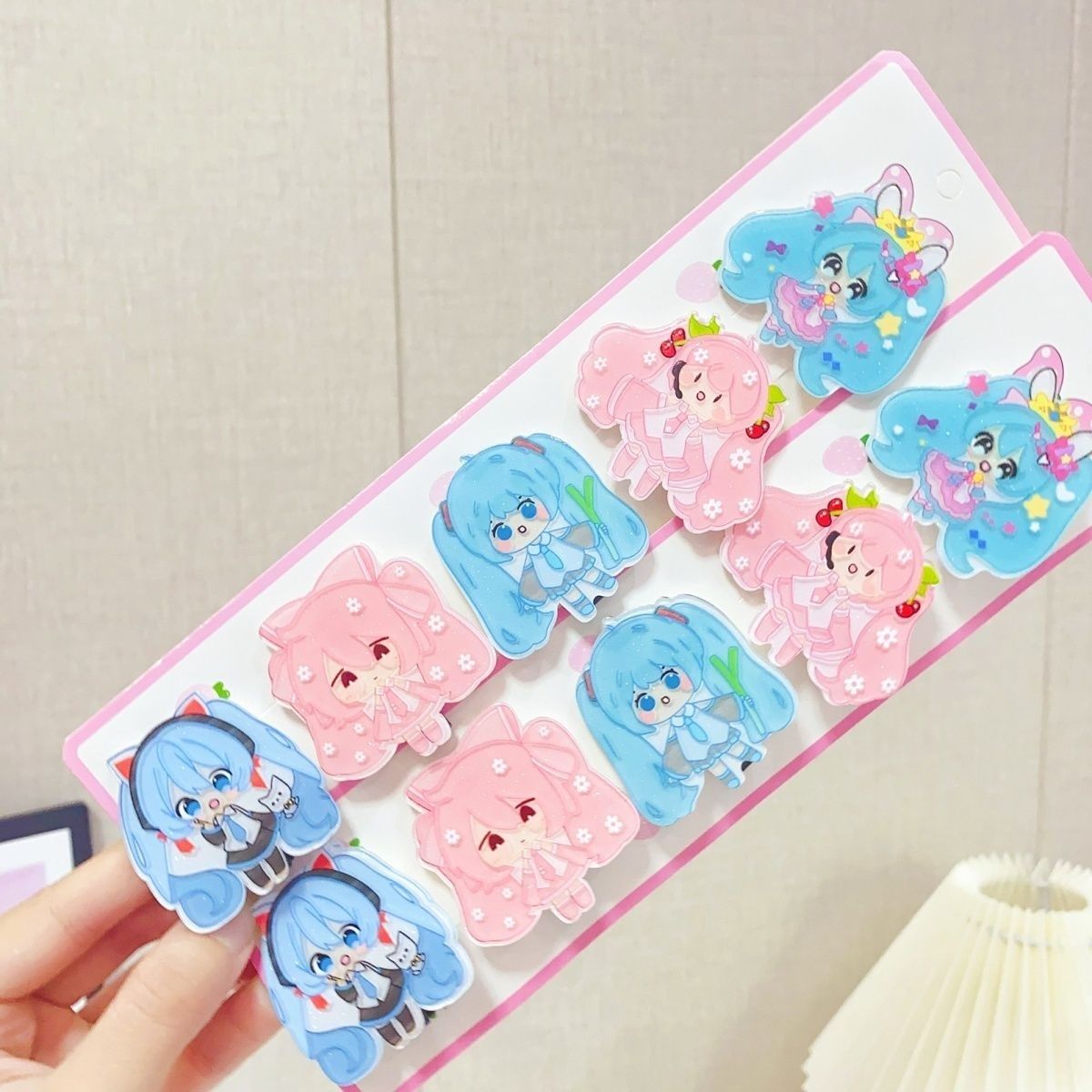 Hatsune Miku cartoon hair clip - Cosplay Floating Prop 评论和价格