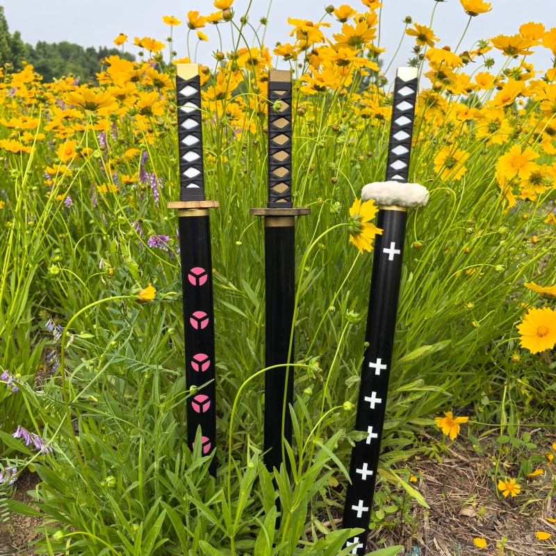 1:1 Cosplay 72cm Zoro Sword Wa - Cosplay Prop Katana 评论和价格